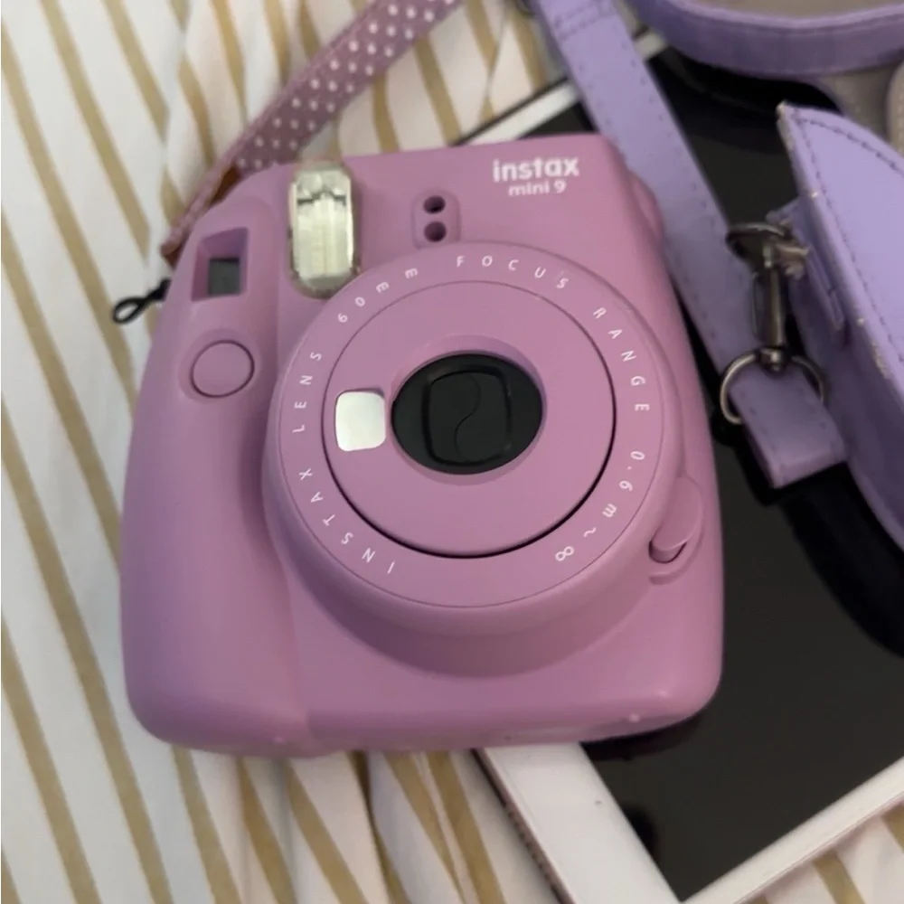 Fujifilm Purple Digital Camera Compact Point-and-Shoot
